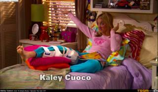 Kaley Cuoco's Feet (133469)