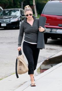 Ali Larter's Feet (186919)