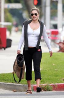 Ali Larter's Feet (186920)