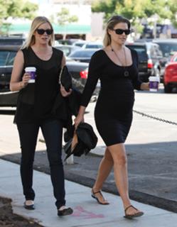 Ali Larter's Feet (188467)