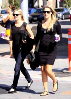 Ali Larter's Feet (193973)
